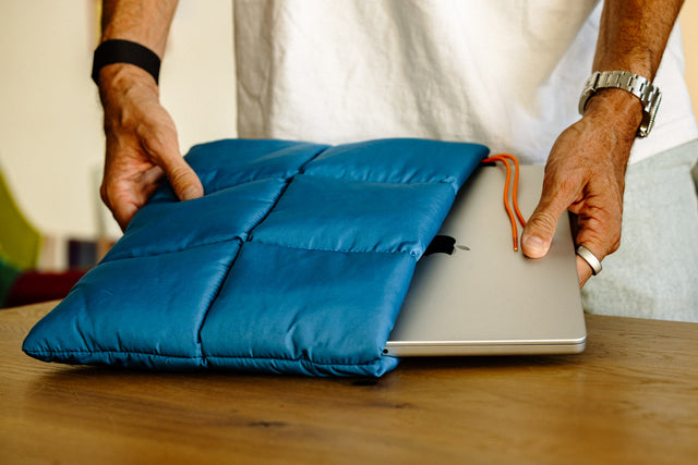 SLEEPING BAG (FOR YOUR MAC)